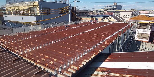 金属屋根の補修施工例